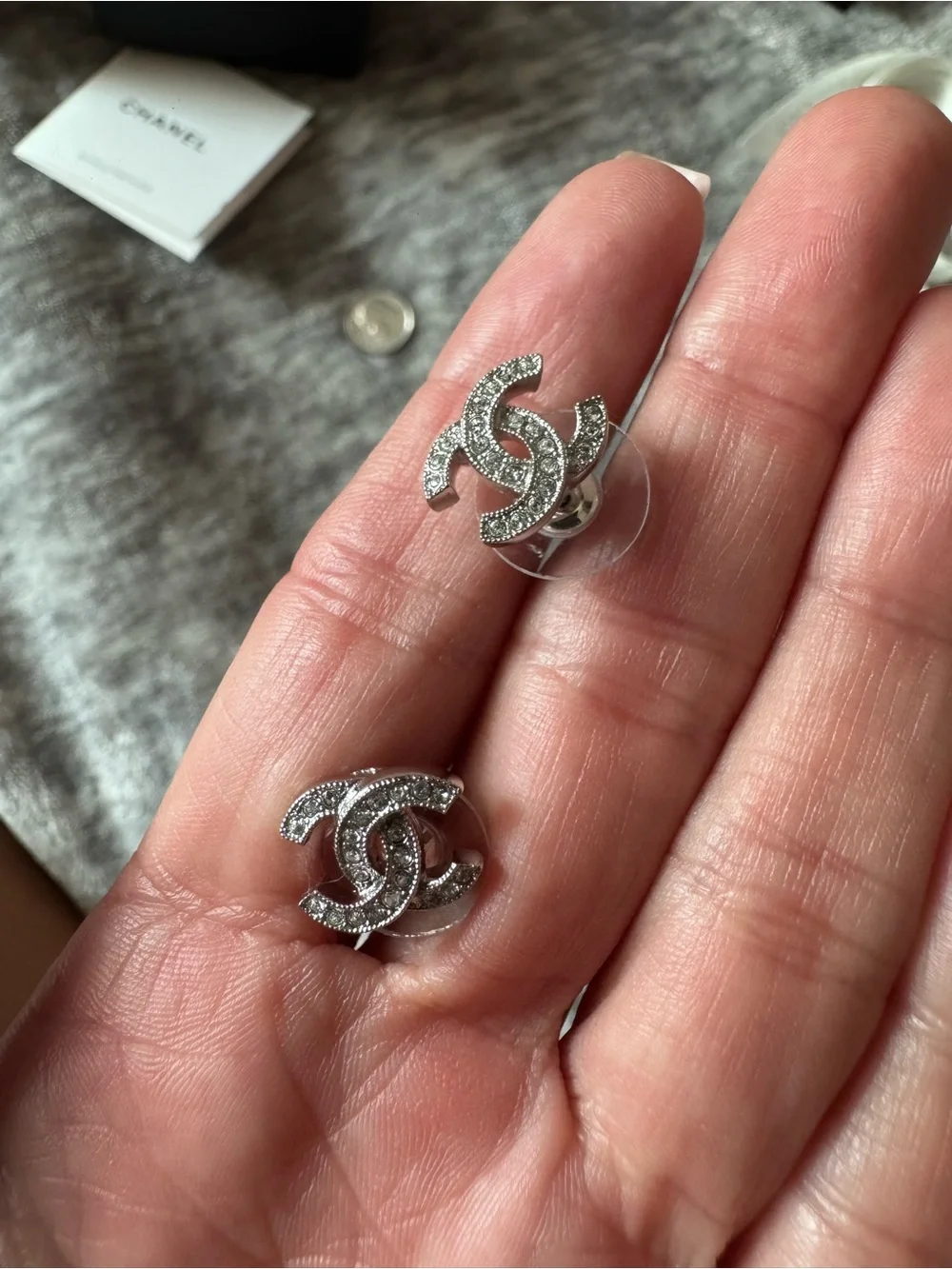CHANEL elegant cc